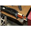 Image 2 : POOL CUES IN CASE