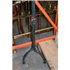 Image 2 : DESIGNER METAL BASE FLOOR LAMP