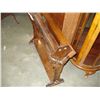 Image 2 : VINTAGE WOOD TROUGH BOOK STAND