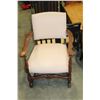 Image 2 : VINTAGE ARMCHAIR
