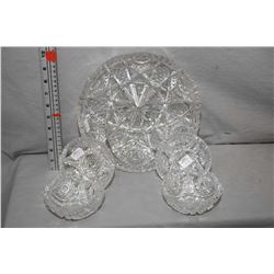 Vintage quality brilliant hobstar crystal shallow dish and four matching nappies