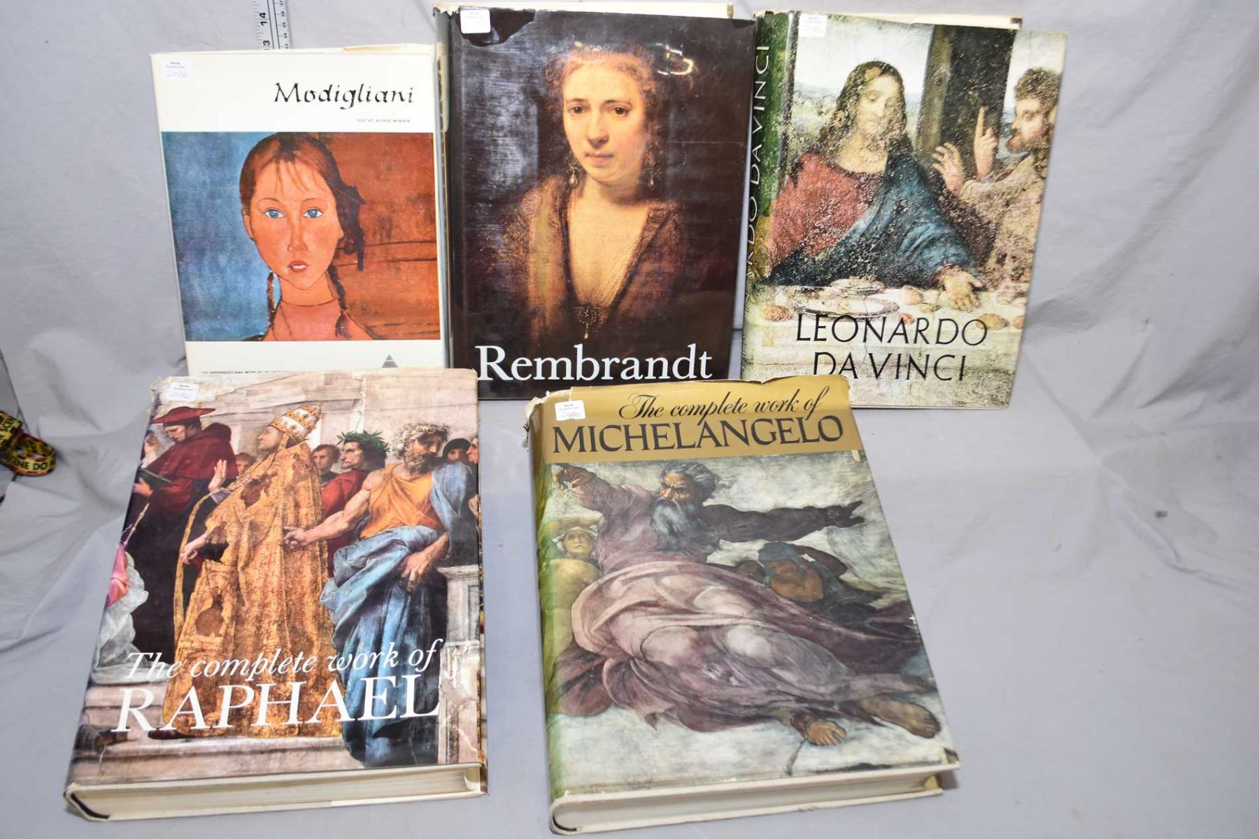 Five large art reference books including Modigliana, Rembrandt ...