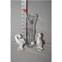 John Rocha at Waterford Crystal thumb print vase 9 1/2  in height and two Lladro geese figures