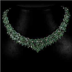 Natural Green Emerald 331 Carats Necklace