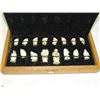 Image 20 : Eskimo Ivory Chess Set