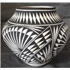 Image 2 : Acoma Pottery Jar - K. Victorino