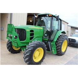 2011 JOHN DEERE 7230 FARM TRACTOR; VIN/SN:680451 - MFWD, 3 PTH, PTO, 3 HYD. REMOTES, ECAB W/ AC, 18.