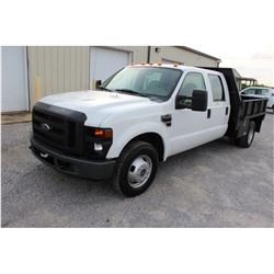 2010 FORD F350 FLATBED TRUCK; VIN/SN:1FDWW3GY2AEA18179 - CREW CAB, V10 GAS, A/T, AC, 8'-6" STEEL FLA