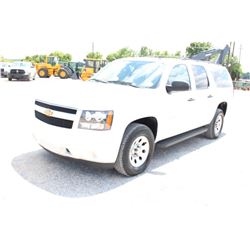 2012 CHEVROLET SURBUBAN VIN/SN:1GNSK5E71CR304905 - 4X4, V8 GAS, A/T, AC, 3RD ROW SEATING, 133,579 MI