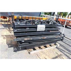 ARROWBOARD, EARLY WARNER SIGNS, STROBE LIGHT