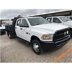 2012 DODGE 3500 FLATBED TRUCK, VIN/SN:3C7WDSCT1CG232142 - CREW CAB, V8 GAS, A/T, AC, 9' STEEL FLATBE