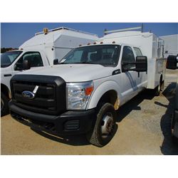 2011 FORD F350 SERVICE TRUCK, VIN/SN:1FD8W3H64BEC69342 - CREW CAB, V8 GAS ENGINE, A/T, OMAHA COVERED