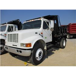 2001 INTERNATIONAL 4700 DUMP, VIN/SN:1HTSCABNX1H359649 - S/A, INTERNATIONAL T444E ENGINE, 5 SPEED TR