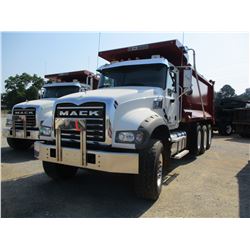 2017 MACK GU713 DUMP TRUCK, VIN/SN:1M2AX07C0HM036559 - TRI-AXLE, 455 HP MACK MP8 ENGINE, ALLISON 450