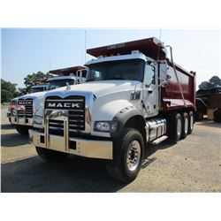 2017 MACK GU713 DUMP TRUCK, VIN/SN:1M2AX07C6HM036548 - TRI-AXLE, 455 HP MACK MP8 ENGINE, ALLISON 450