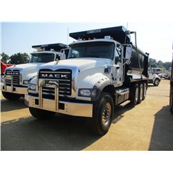 2018 Mack MACK DUMP, VIN/SN:1M2AX07CXJM038244 - TRI-AXLE, MP8 MACK 455M DIESEL ENG, MACK T310M 10 SP