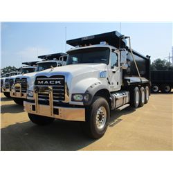 2018 MACK GU713 DUMP, VIN/SN:1M2AX07C7JM038234 -TRI-AXLE, 455 HP MACK MP8M ENGINE, MACK T310M 10 SPE