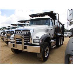 2017 MACK GU713 DUMP,. VIN/SN:1M2AX07C0HM036514 - TRI-AXLE, 455 HP MACK MP8-455 ENGINE, 10 SPD TRANS