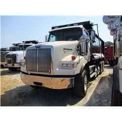 2013 WESTERN STAR 4900SB DUMP TRUCK, VIN/SN:5KKHALDV3DPBX0696 - QUAD AXLE, 450 HP DETROIT DD13 DIESE
