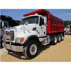 2003 MACK CV713 DUMP, VIN/SN:1M2AG11CX3M006721 - TRI-AXLE, MACK DIESEL ENGINE, 8LL TRANS, 18K FRONT,