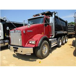 2008 KENWORTH T800 DUMP TRUCK, VIN/SN:1NKDXUEX28J222148 - TRI-AXLE, CAT C13 DIESEL ENGINE, EGR DELET