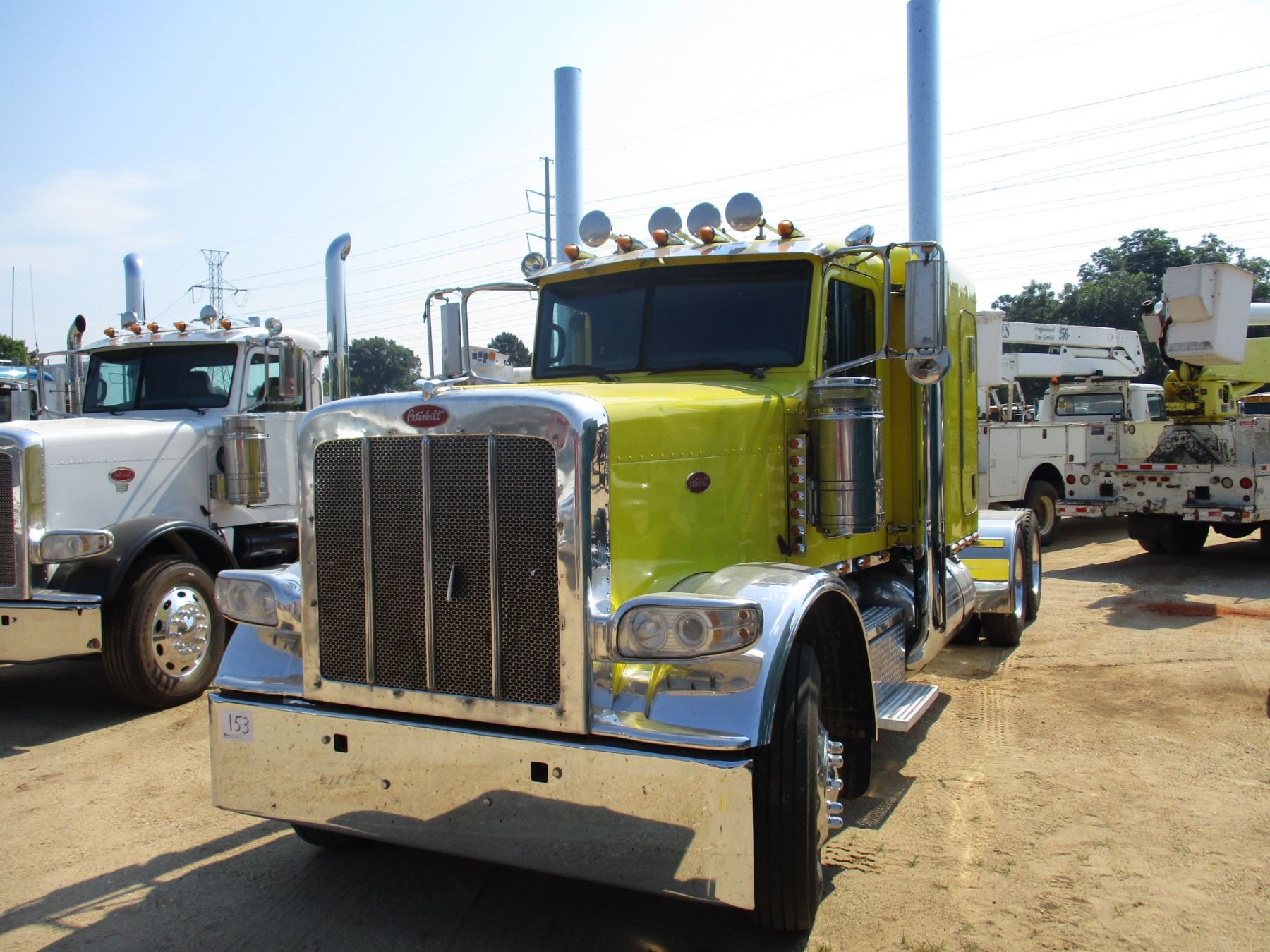 2012 PETERBILT 388 TRUCK TRACTOR, VIN/SN1XPWD49X5CD170713 GLIDER KIT