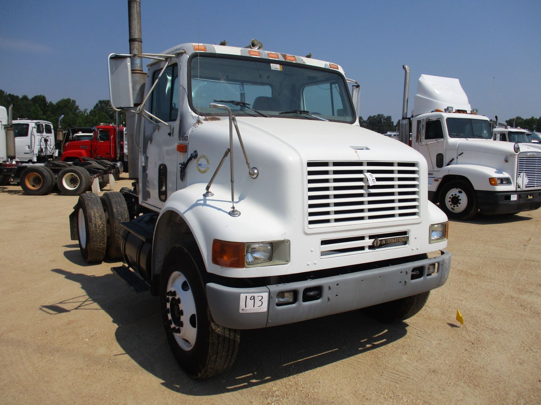 2002 INTERNATIONAL TRUCK TRACTOR, VIN/SN:1HSHBAHN02H531231 - S/A, INT ...