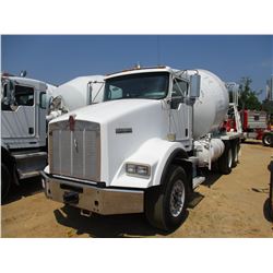 2009 KENWORTH T800 MIXER TRUCK, VIN/SN:1NKDL50X09J249634 - T/A, CUMMINS DIESEL ENGINE, 8LL TRANS, 46
