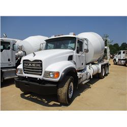 2004 MACK CV713 CONCRETE TRUCK, VIN/SN:1M2AG11C64M016612 - T/A, MACK DIESEL ENGINE, 10 SPEED TRANS, 