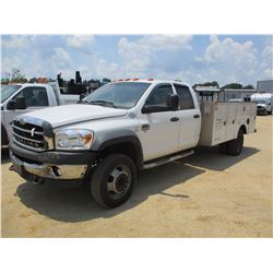 2008 STERLING BULLET SERVICE TRUCK, VIN/SN:3F6WJ68A98G353092 - CREW CAB, CUMMINS TURBO DIESEL, A/T, 