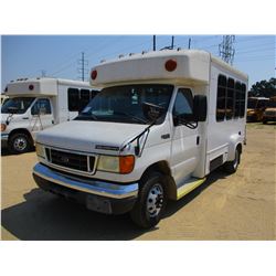 2005 FORD E350 PASSENGER VAN, VIN/SN:1FDWE35L15HA30466 - V8 GAS ENGINE, A/T, 13 PASSENGER, ODOMETER 