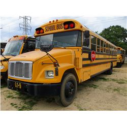 2001 FREIGHTLINER SCHOOL BUS, - S/A, CUMMINS ISB205 DIESEL ENGINE, A/T, AC, 11R22.5 TIRES (COUNTY OW
