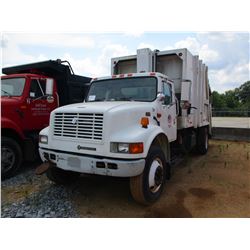 2000 INTERNATIONAL 4700 GARBAGE TRUCK, VIN/SN:1HTSCABN8YH313330 - S/A, IHC, A/T, PAK-MOR GARBAGE BOD