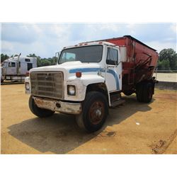 1978 INTERNATIONAL 1924 GRAIN TRUCK, VIN/SN:AA192JCA10095 - S/A, GAS ENGINE, 5/2 TRANS, BUTLER 420 G