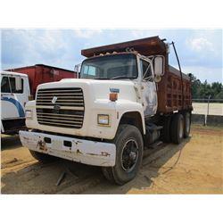 1990 FORD L8000 DUMP, VIN/SN:1FDZU82A6LVA32258 - T/A, DIESEL ENGINE, 8LL TRANS, 40K REARS, 20K FRONT