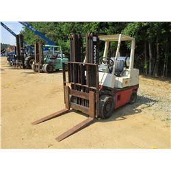 NISSAN CRGH02F35V FORKLIFT, VIN/SN:920157 - 7,750# CAP, TRIPLE STAGE, LP GAS, METER READING 9,799 HO