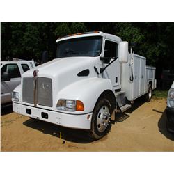 2005 KENWORTH T300 SERVICE TRUCK, VIN/SN:2NKMHZ6X45M102610 - S/A, 260HP ISC DIESEL ENGINE, ALLISON A