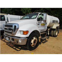 2004 FORD F750 WATER TRUCK, VIN/SN:3FRTF75N4V103059 - S/A, CAT DIESEL ENGINE, 6 SPD TRANS, 2,000 GAL