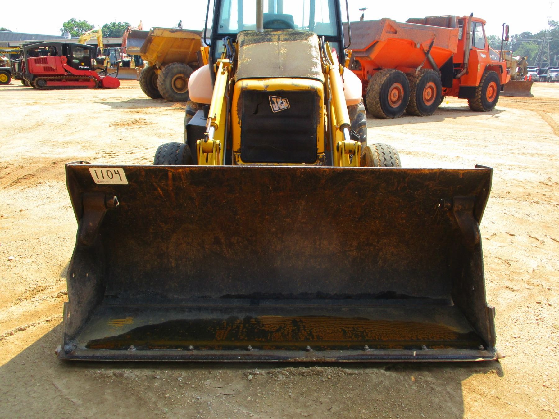 2005 JCB 214E LOADER BACKHOE, VIN/SN905863 ESTICK, MP BUCKET, 24