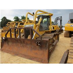 2005 KOMATSU D65PX-15 CRAWLER TRACTOR, VIN/SN:67427 - STRAIGHT BLADE W/HYD TILT, ECAB W/AC, SWEEPS, 