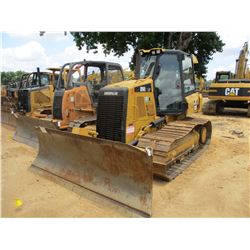 2012 CAT D5K2 LGP CRAWLER TRACTOR, VIN/SN:KYY00269 - 6 WAY BLADE, SYSTEM 1 U/C, ECAB W/AC, METER REA