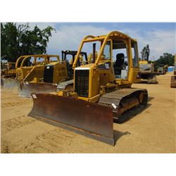 CAT D3G LGP CRAWLER TRACTOR, VIN/SN:BYR00502 - 6 WAY BLADE, ECAB, SWEEPS, METER READING 3,157 HOURS