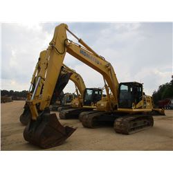 2015 KOMATSU PC210LC-11 HYDRAULIC EXCAVATOR, VIN/SN:500018 - 9' 6" STICK, 48" BUCKET, THUMB, REAR CA