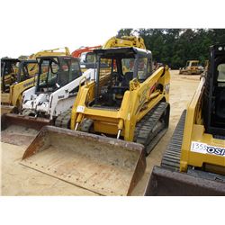 2006 GEHL CTL 170 SKID STEER LOADER, VIN/SN:21403825 - CRAWLER, GP BUCKET, CANOPY, METER READING 2,6