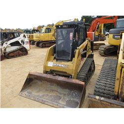 2017 ASV RC60 SKID STEER LOADER, VIN/SN:RSE02084 - CRAWLER, GP BUCKET, ECAB W/AC, METER READING 1,89
