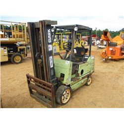 CLARK GCK25 FORKLIFT, VIN/SN:GX23000499085KF - 3500# CAP, 3 STAGE (DOES NOT RUN)