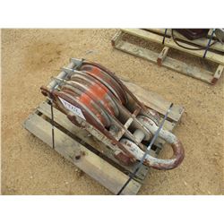 YOUNG 3 SHEAVE BLOCK