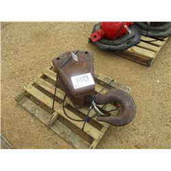 MILLER HIGHTLIFT 3 SHEAVE BLOCK