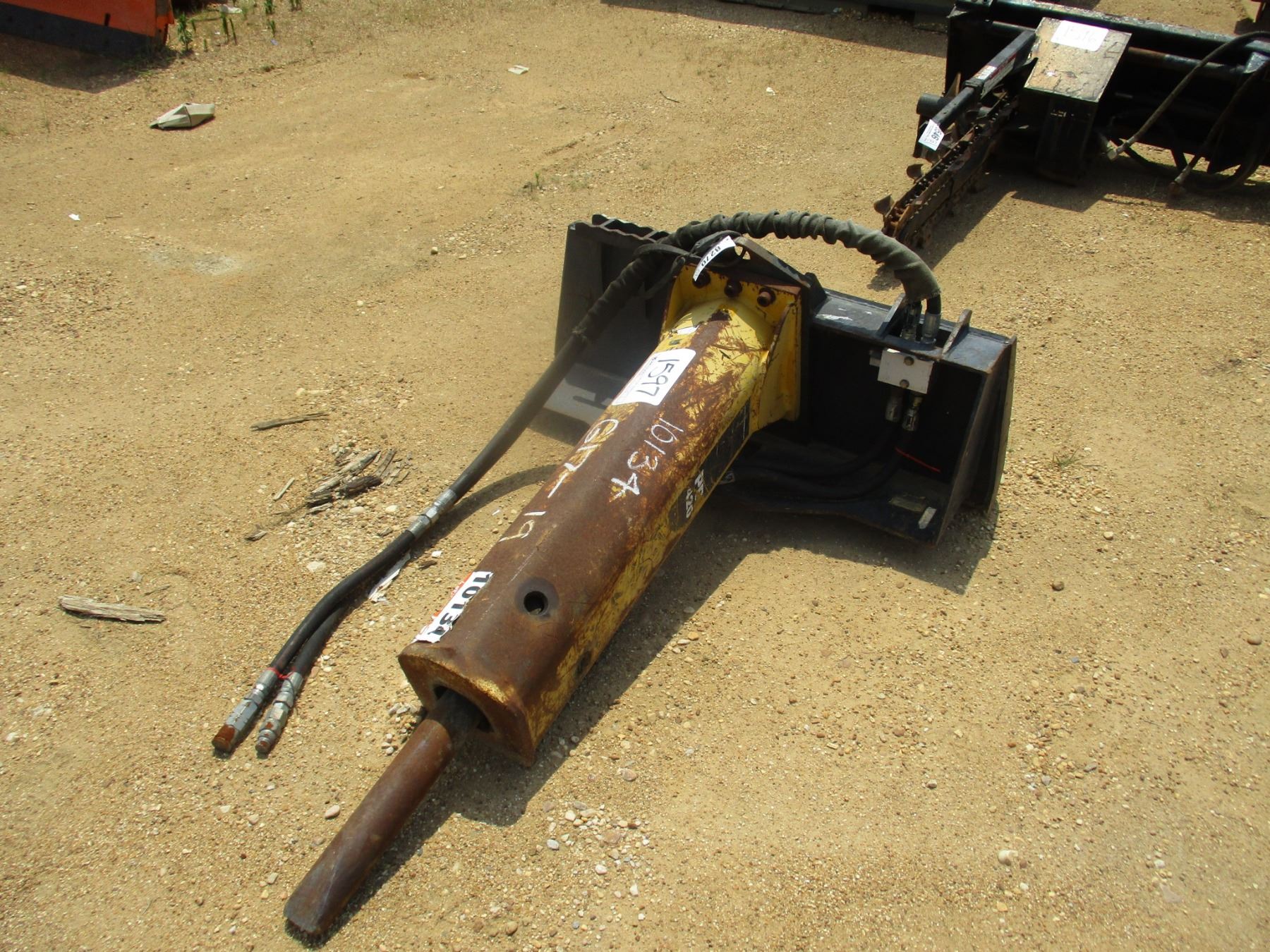 ATLAS PB420 HYD HAMMER, FITS SKID STEER LOADER J.M. Wood Auction