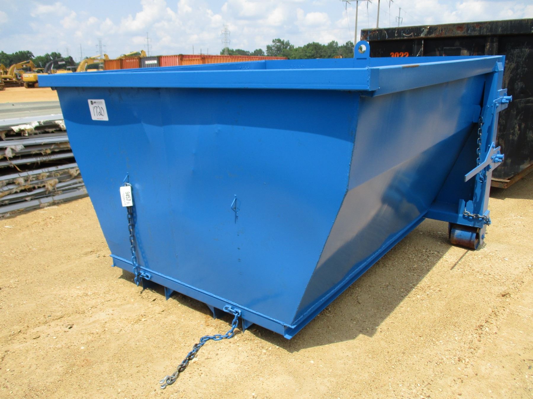 7 YD FORKLIFT / TELEHANDLER JOBSITE DEBRIS BOX (IDEAL FOR COMMERCIAL ...